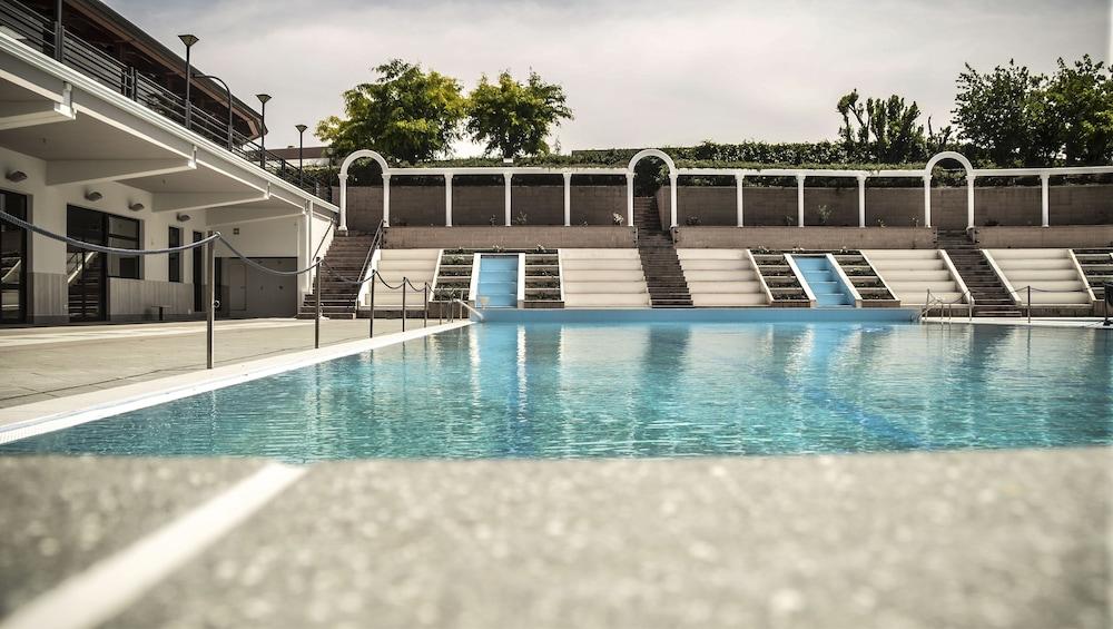 D'Aragona Lifestyle Hotel Конверсано Экстерьер фото